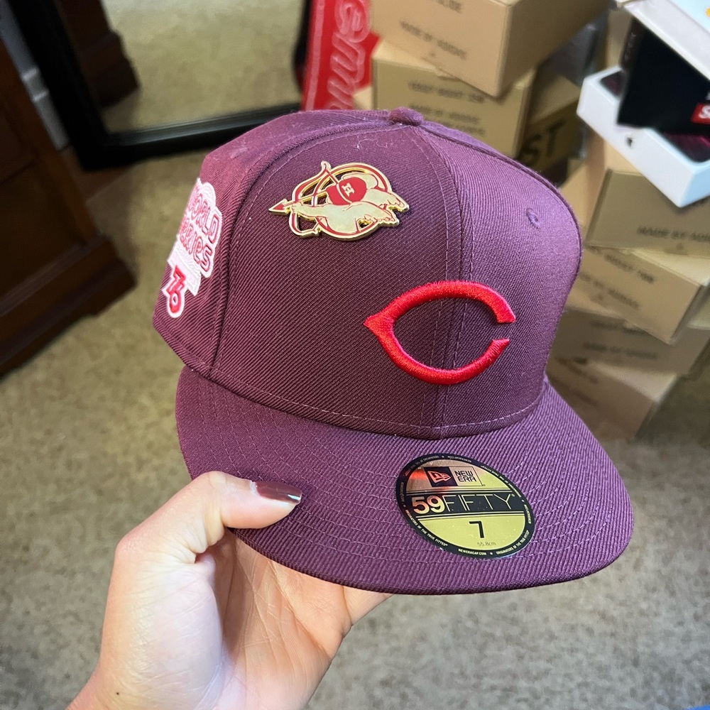 Hat Club New Era Fitted